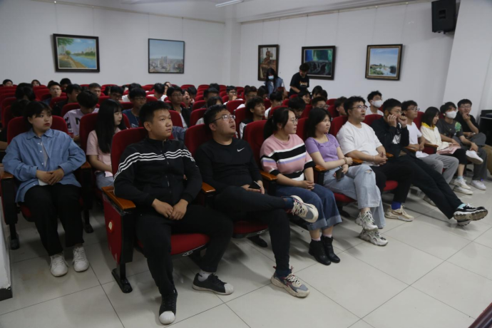 美術(shù)學(xué)院“團結(jié)就是力量”電競交流賽決賽圓滿收官